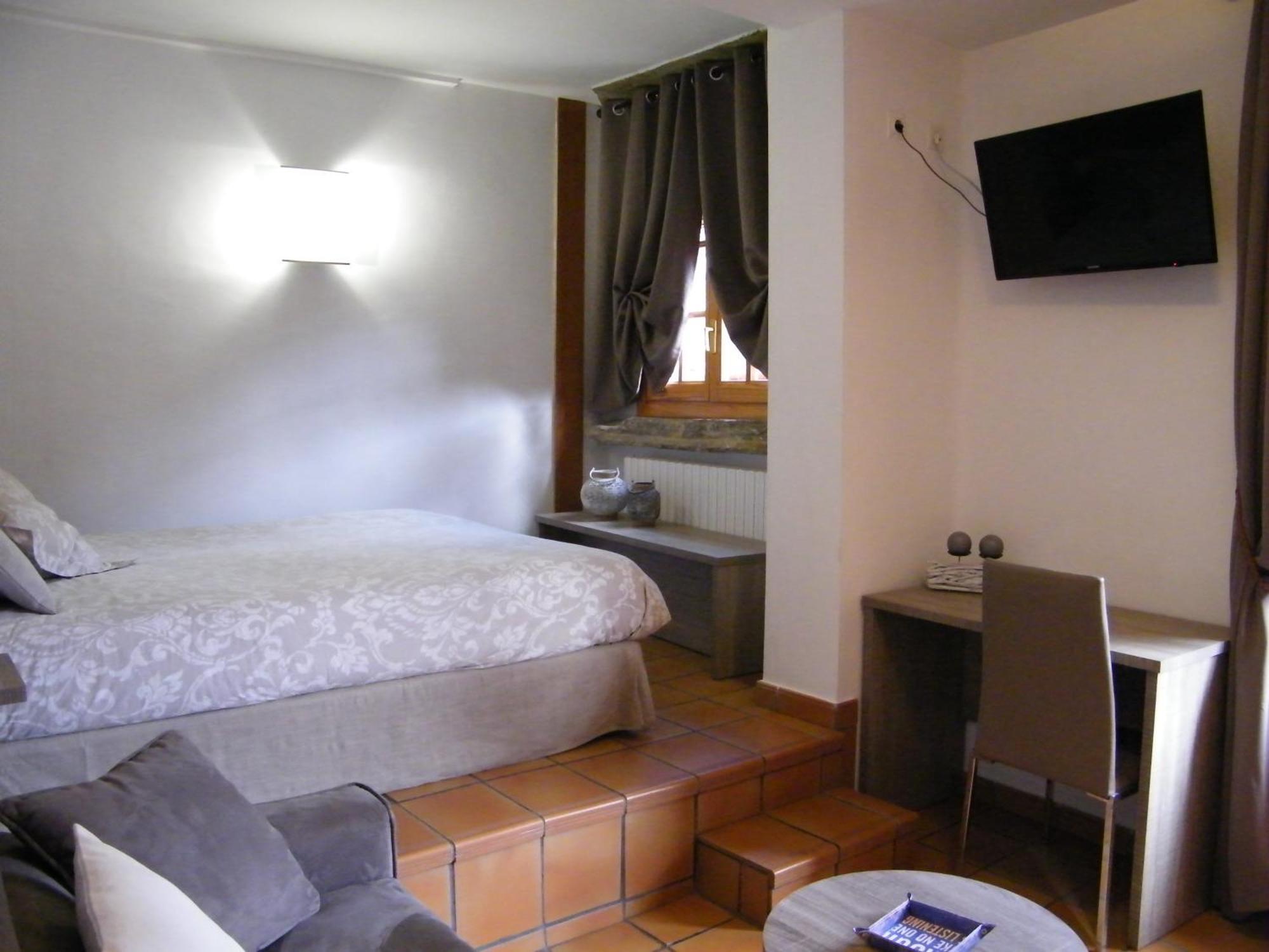 Lamoga Hotel Llavorsi